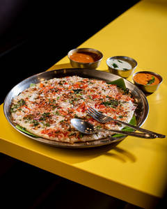Onion Tomato Uttapam