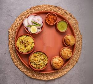 Litti Chokha Plain [4 Pieces]