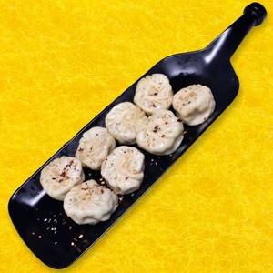 Veg Cheese Burst Momos (6 Pcs)
