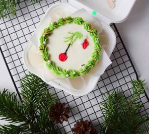 Christmas Dark Chocolate Bento Cake