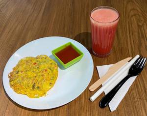 Bread Omlette (1 Egg) + Seasonal Juice