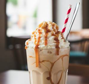 Caramel milk shake