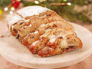 Nutmeg Classic Stollen