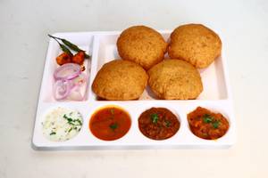 Puri Kachori Platter