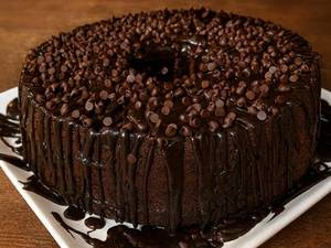 Choco Chips Cake