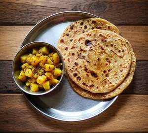 3 Paratha With Alu Jeera Sabji (250ML)
