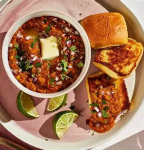 Pav Bhaji ( 2 Pav )