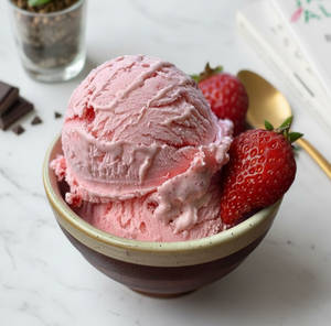 Ice Cream (strawberry)