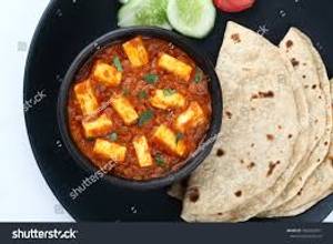 Panner Chilli With Baby Naan
