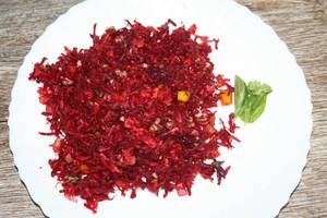 Beets-n-nuts Salad