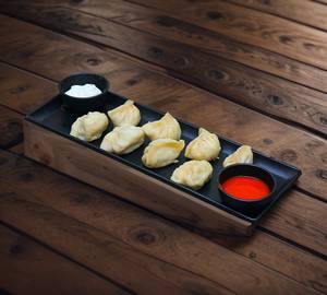 Veg Steam Momos(8 Pieces)