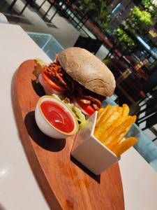 Korean chilli shitaki burger