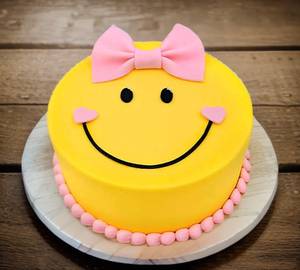 Smile cake