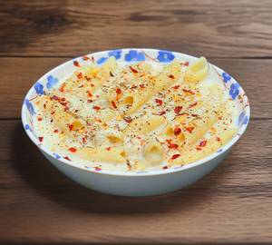 White Sauce Cheese Pasta