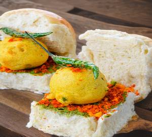 Vada Pav 1 pc