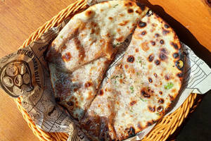 Amritsari Kulcha