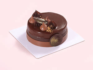 Belgian chocolate with caramelised almonds - 300 gms