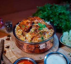 Chicken Dum Biryani Handi [Serves 2-3]