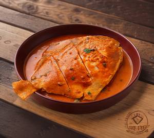 Pomfret Alley Piyavo Curry