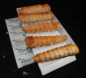 Chocolate Cream Roll
