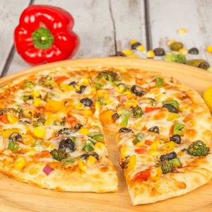 Veggie supreme pizza