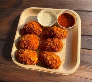 Kurkure veg momos