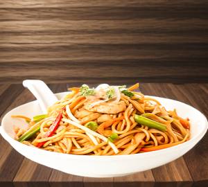 Soft Chicken Noodles