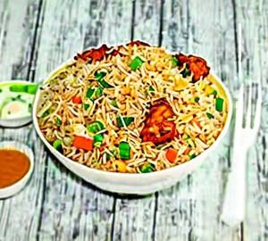 Schezwan chicken fried rice
