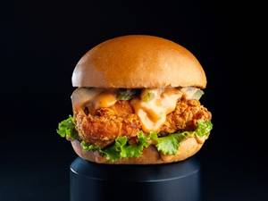 Ultimate Boss Fried Chicken Burger