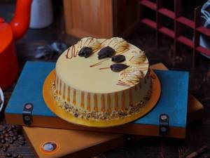 Eggless Caramel Drop Cake