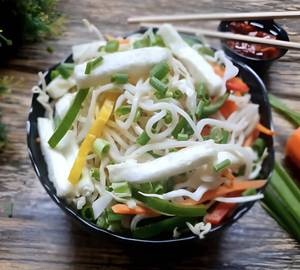Paneer Hakka Noodles