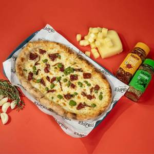Classic With Pesto And Sundried Tomatoes