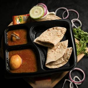 3 Roti and Egg Curry (1 Egg)