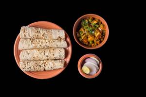 Mix Veg + 4 Tawa Butter Roti