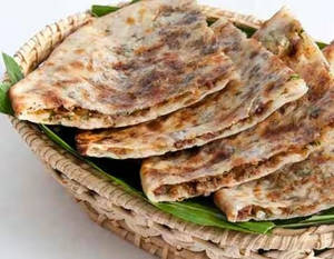 Keema Naan (with Gravy) (chicken)