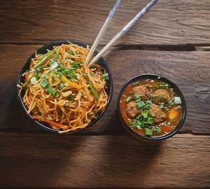 Triple Schezwan Noodles