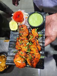 Achari Murgh Tikka