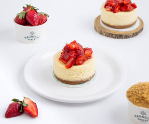 STRAWBERRY CHEESECAKE