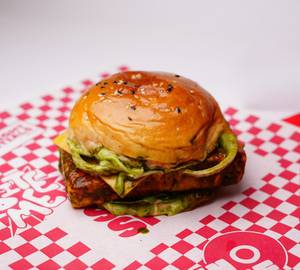 Green Chilli Paneer Burger