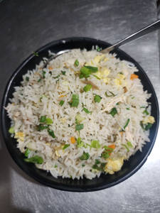 Schezwan Chicken Fried Rice