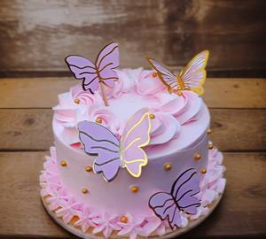 Butterfly Christmas Strawberry Design Cake