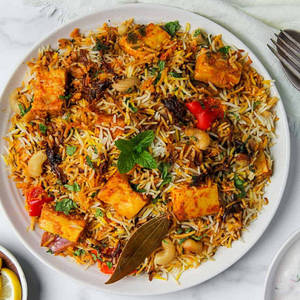 Kaju Paneer Biryani