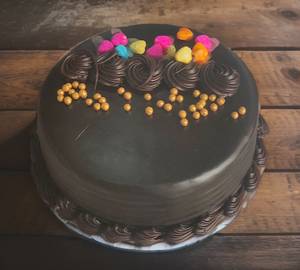 Dark truffel cake
