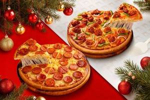 Santa's Free Pizza Gift (Dragonfire Chicken Pizza)