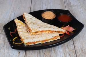 veg cheese club sandwich