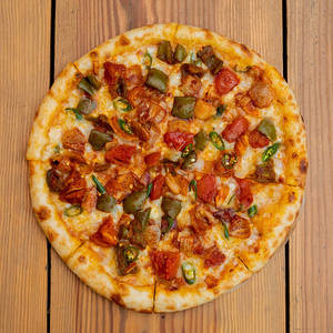 Jugmug's Mirch Masala Pizza