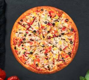 Mushroom tikka pizza