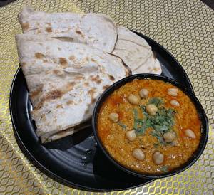 Chana Masala And Raita Combo