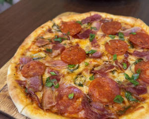 Pepperoni & Bacon Pizza