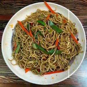 Veg Hakka Noodles